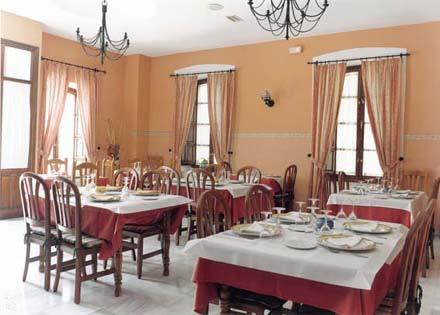 Hotel La Enrea Montefrio Εστιατόριο φωτογραφία